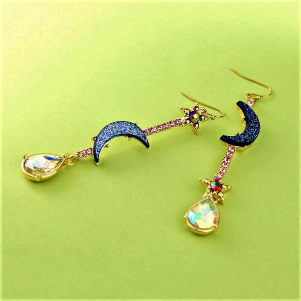 Stars & Moon Asymmetrical Drop Earrings NWT- - Picture 4 of 5